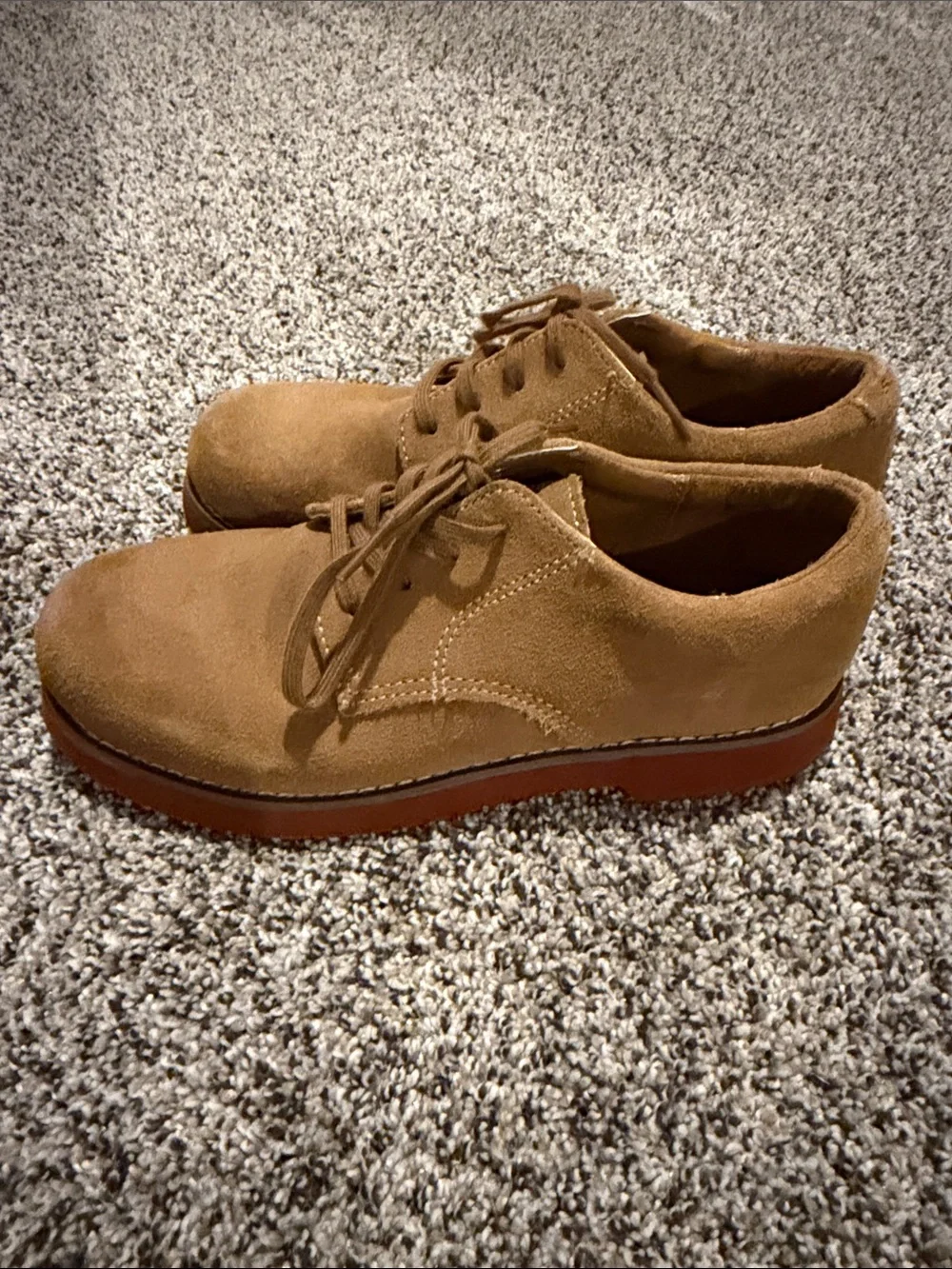 Sperry Tevin Boys 3 dress shoes.